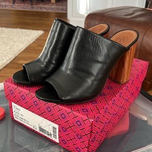 Tory Burch black leather mules